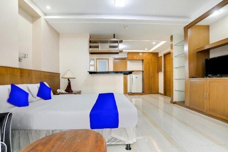 Alley 8 Makati Μακάτι Εξωτερικό φωτογραφία