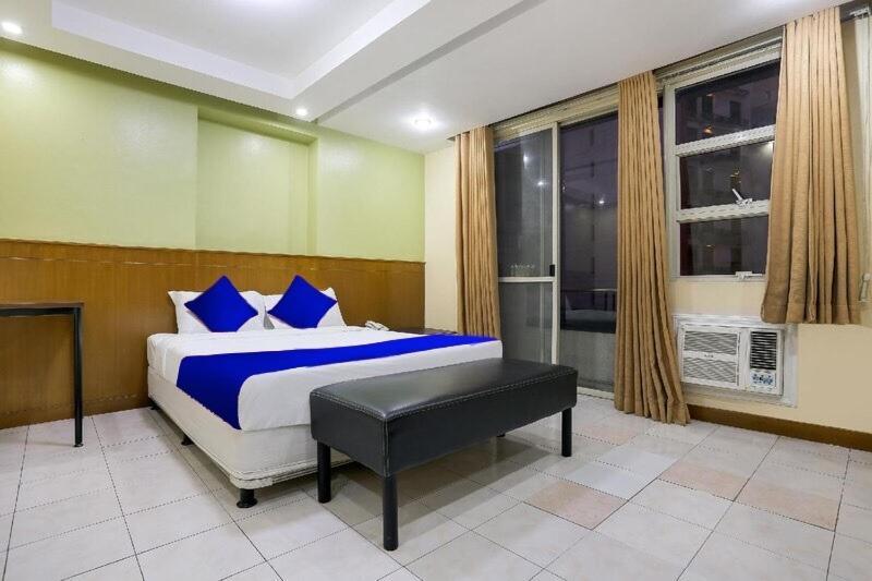 Alley 8 Makati Μακάτι Εξωτερικό φωτογραφία